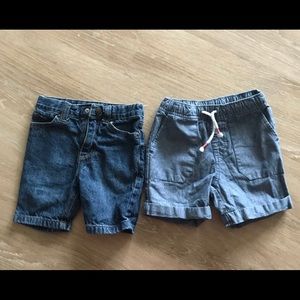 Toddler shorts 2T